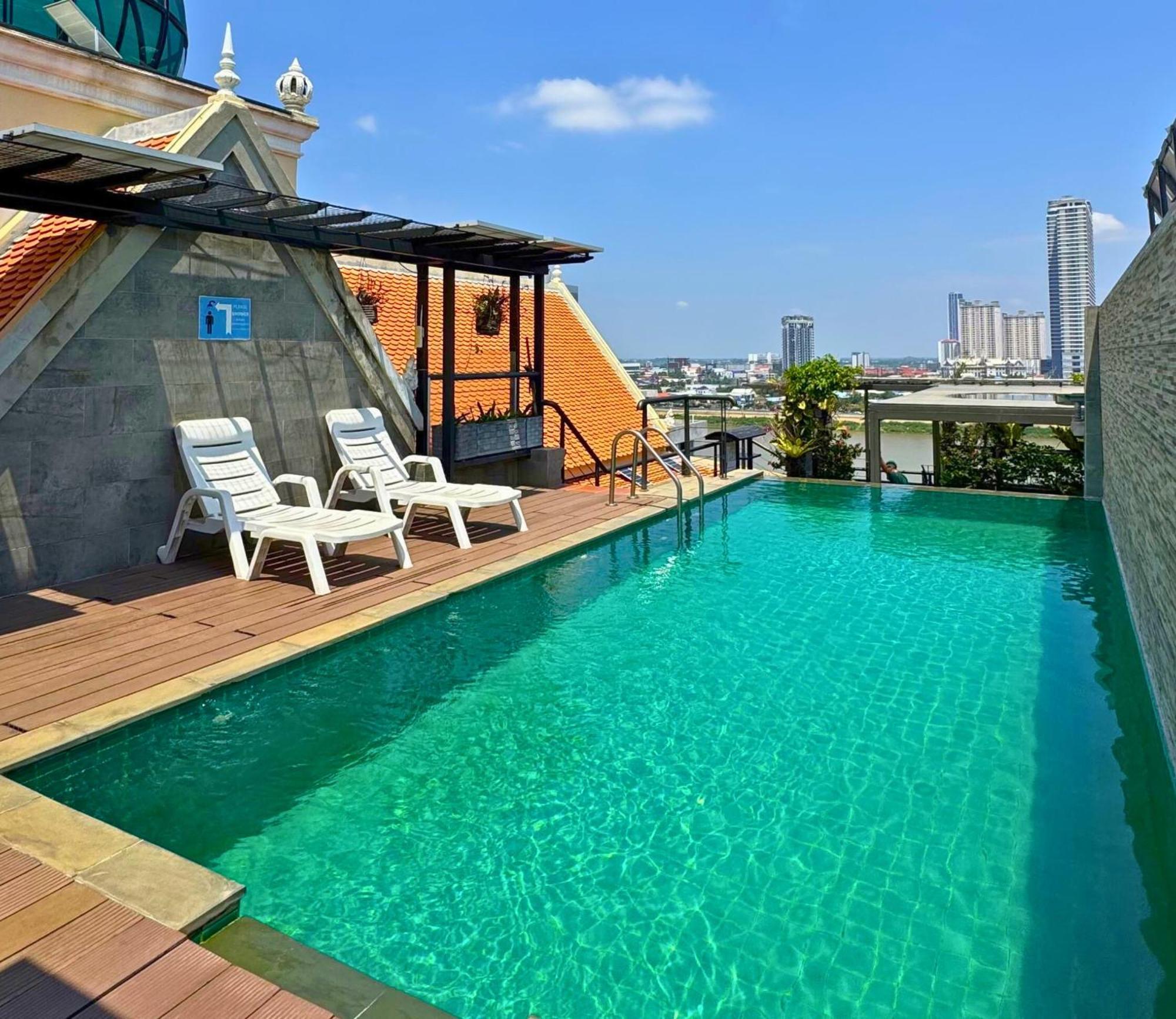Lcs Hotel & Apartment Phnompen Kültér fotó