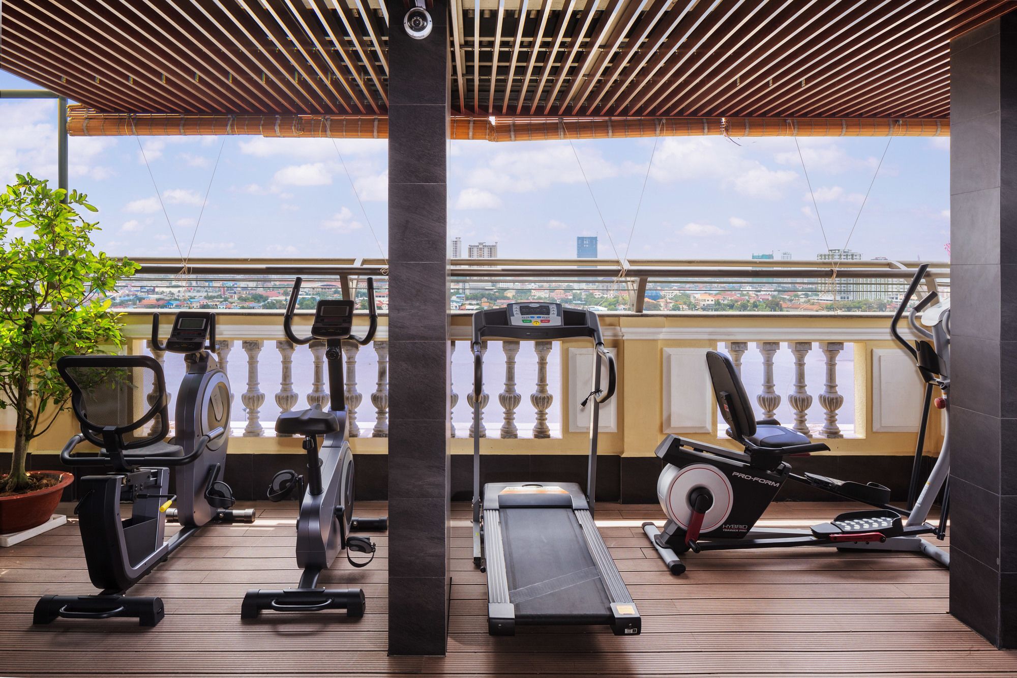 Lcs Hotel & Apartment Phnompen Kültér fotó